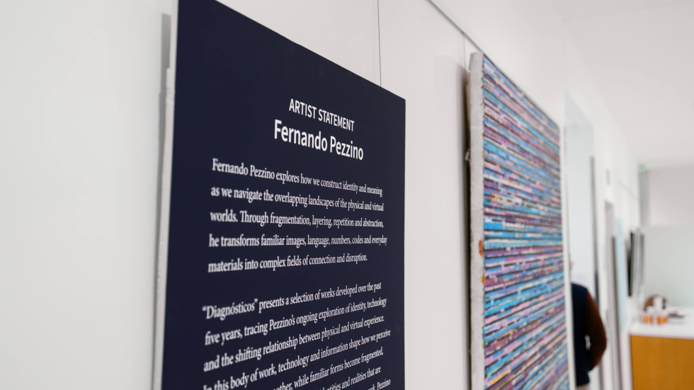 Wall sign for Diagnosticos